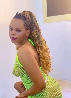 Nelly Tinnah - escort in Riyadh Photo 2 of 3