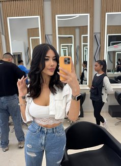 Nelly - escort in İstanbul Photo 15 of 18