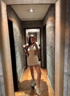 Nelly - escort in İstanbul Photo 17 of 18