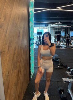 Nelly - escort in İstanbul Photo 18 of 18