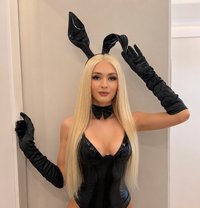 Nelya - Acompañantes transexual in Jeddah Photo 1 of 10