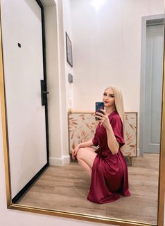 Nelya - Acompañantes transexual in Jeddah Photo 2 of 10