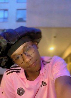 Nemmy - Male escort in Nairobi Photo 2 of 2