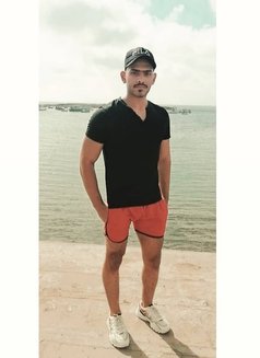 Nemo βπͺπ¬ - Male escort in Cairo Photo 18 of 28