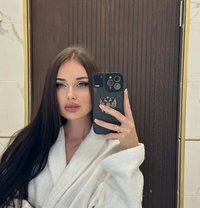 Nena - escort in Tirana