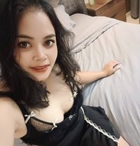 Nena - puta in Riyadh Photo 1 of 5