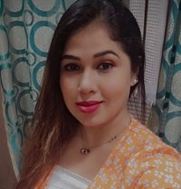 Nency - escort in Noida