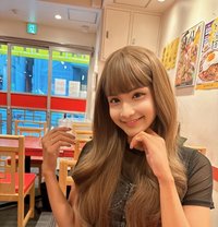 Nene Topswee T - Acompañantes transexual in Tokyo