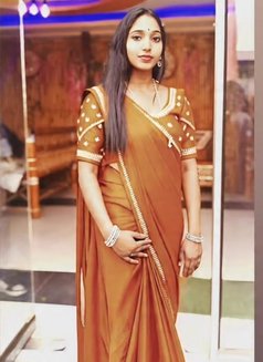 Nenu Janvi Live Cam Session & Meeting - puta in Tirupati Photo 2 of 2