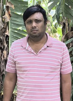 Neo V - Male escort in Coimbatore Photo 2 of 2