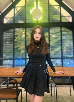Neomi Tan - puta in Jakarta Photo 3 of 5