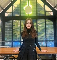 Neomi Tan - puta in Jakarta