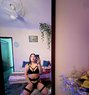 V.C Nepalese in town Megan the mistress - Acompañantes transexual in New Delhi Photo 11 of 12