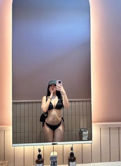 Nepali Chicks Book Now 24*7 available - puta in Kathmandu Photo 9 of 10