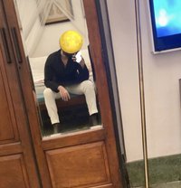Nerdy Fit Dominant (Classy, Kinky & Exp) - Male escort in Bangalore