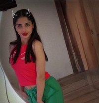 Nermin - puta in Damascus