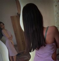 Nermin - puta in Damascus