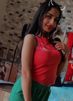 Nermin - puta in Damascus Photo 6 of 7