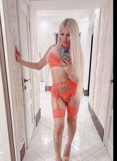 Paulina top shemale - Transsexual escort in Muscat Photo 9 of 12