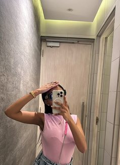 Nessa - escort in Doha Photo 1 of 2