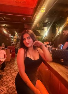Nessma ts arabic in touoln - Transsexual escort in Toulon Photo 17 of 17