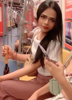 Nest Li - Transsexual escort in Bangkok Photo 3 of 10