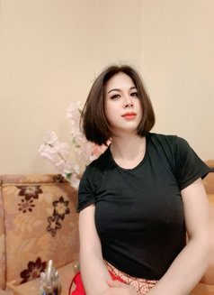 Nesty - Acompañantes transexual in Muscat Photo 6 of 6