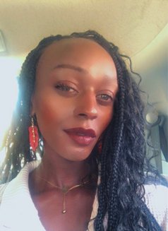 Almah - Transsexual escort in Nairobi Photo 3 of 5
