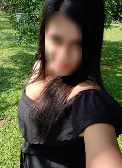 Nethu Meetup with Body to Body Massage - escort in Colombo Photo 4 of 12