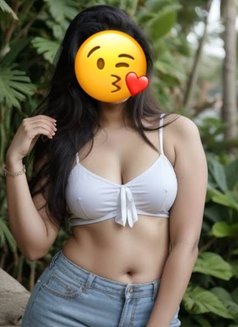 Netra - escort in Noida Photo 3 of 4