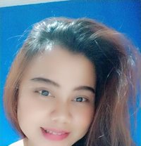 Neveen - puta in Jakarta
