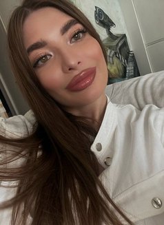 New 🧸Aisha🧸 - escort in Al Manama Photo 7 of 8