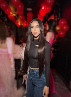 New Alan 8 Inch Fuck Good - Transsexual escort in Abu Dhabi Photo 14 of 14