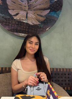 New and Pretty Face Belle - puta in Hyderabad Photo 6 of 7