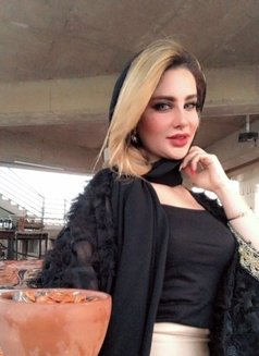Sara Arabic VIP - puta in Muscat Photo 5 of 13
