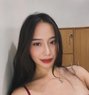 New Arrival Singapore Jyrin Independent - puta in Singapore Photo 1 of 9