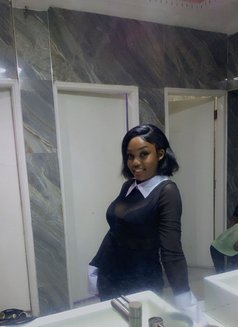 New Arrival Varlery (Varl) - escort in Hyderabad Photo 4 of 5
