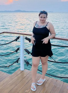 Sara full service available - escort in Riyadh Photo 4 of 6