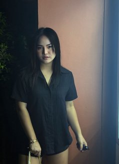Anna - puta in Phuket Photo 2 of 7