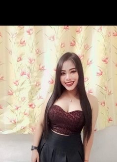 New Available Sexy Girl - puta in Muscat Photo 1 of 6