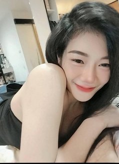 New Available Sexy Girl - escort in Muscat Photo 5 of 7