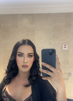 New Available - Transsexual escort in Khobar Photo 11 of 13