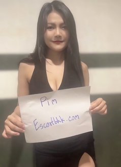 New Bangkok Escort - Pim - puta in Bangkok Photo 15 of 26