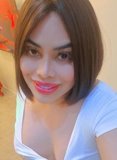 New Bee Bee Top 69 - Transsexual escort in Dammam Photo 9 of 10