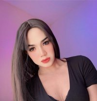 New big cock - Transsexual escort in Doha