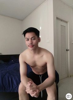 New Both for Vip Only - Male escort in Bangkok Photo 1 of 2