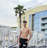 “New Boy ” 22 Years Old From Egypt 🇪🇬 - Male escort in Abu Dhabi