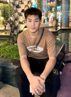 New Boy Good Massage - masseuse in Muscat Photo 3 of 7