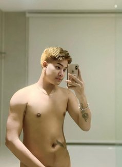 New Boy Good Massage - masseuse in Muscat Photo 3 of 8