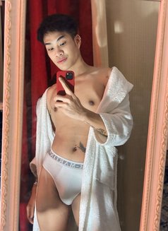 New boy good service - masseuse in Muscat Photo 8 of 10